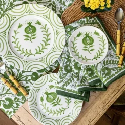 Pomegranate Crest Green Dinner Plate | Set of 2