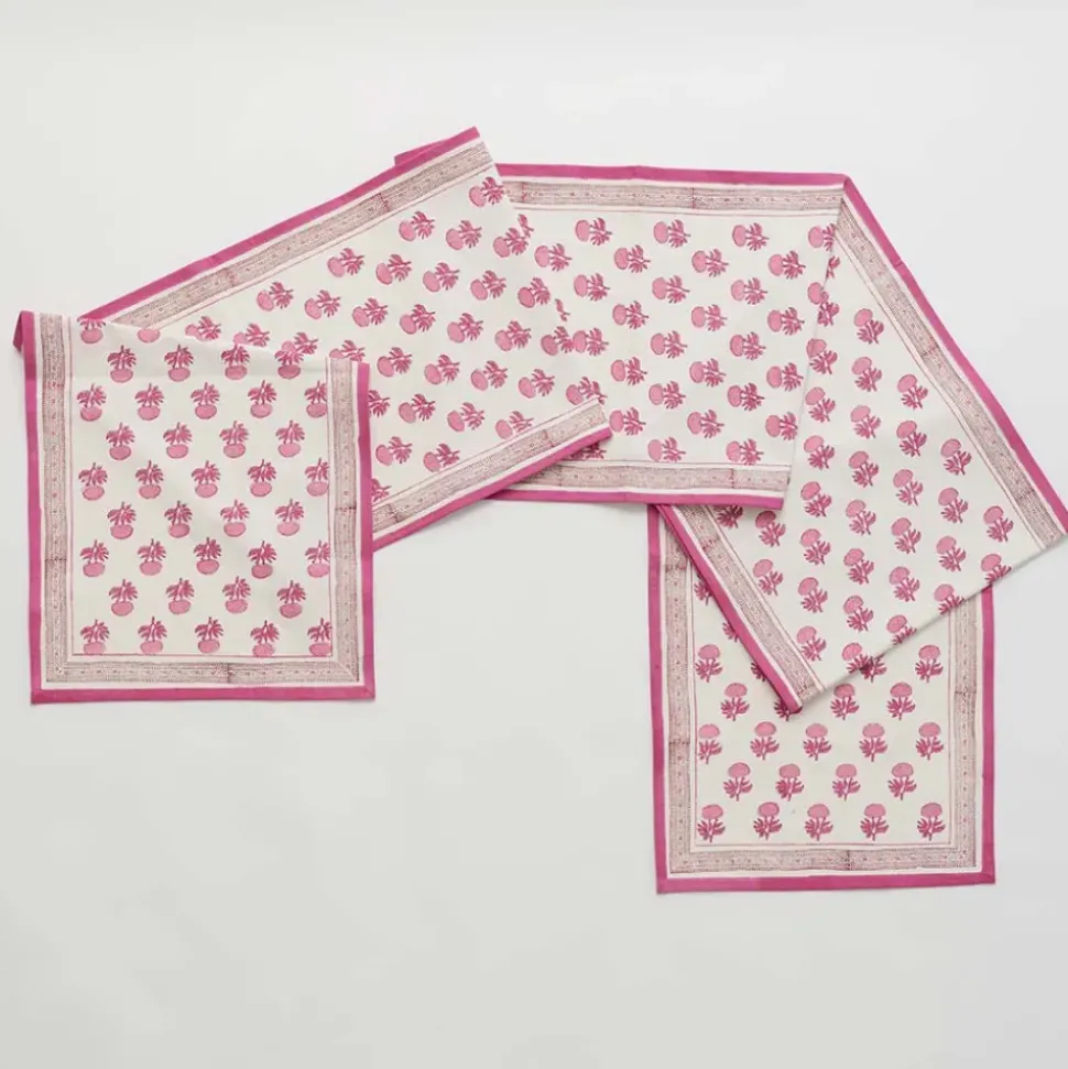 Rosè Table Runner