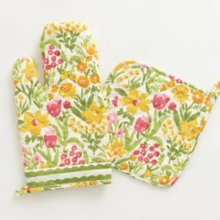 70s Flower Oven Mitt Set