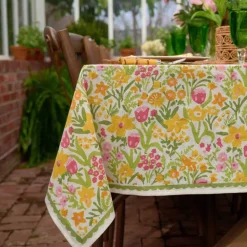 70s Flower Tablecloth