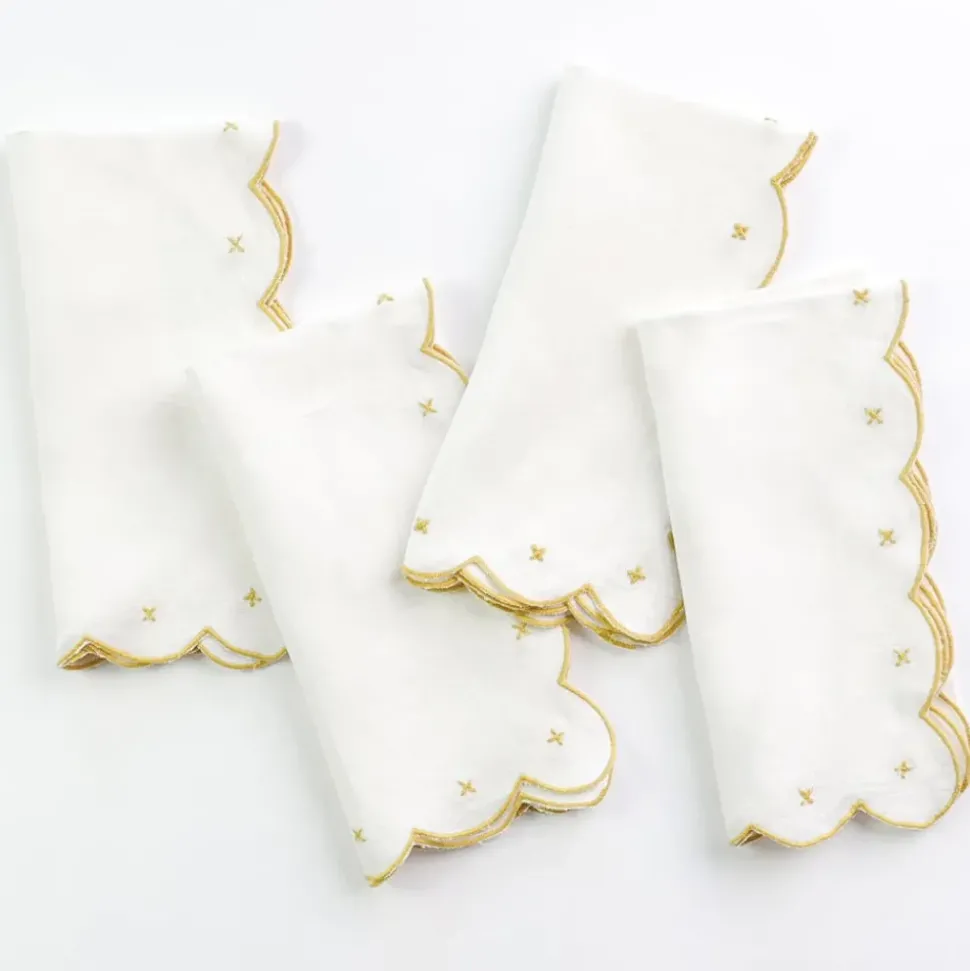 Scalloped Knot Goldenrod Embroidered Linen Napkin | Set of 4